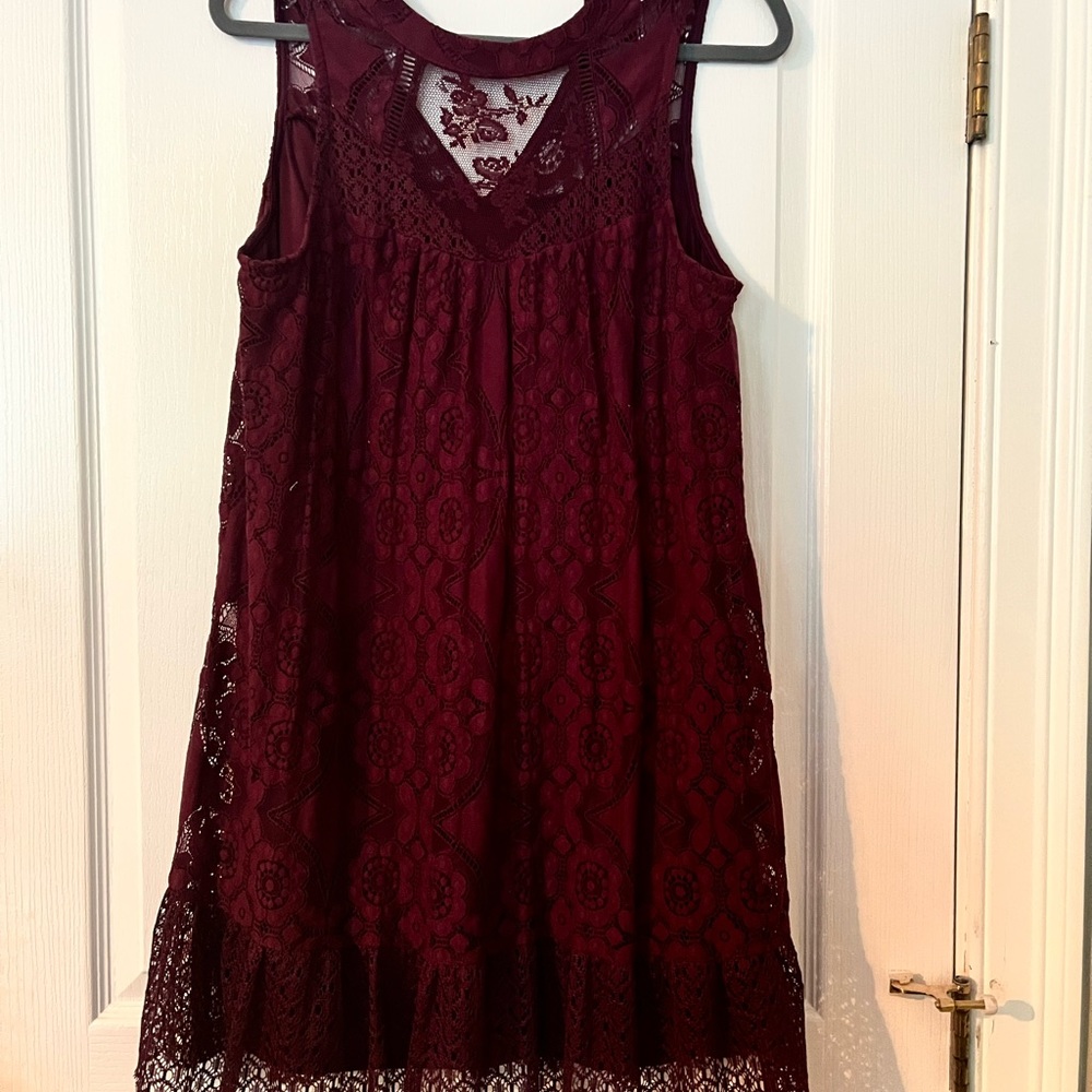 Dress - Picture 2 of 2